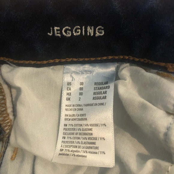 American Eagle Jeggings - Picture 2 of 4